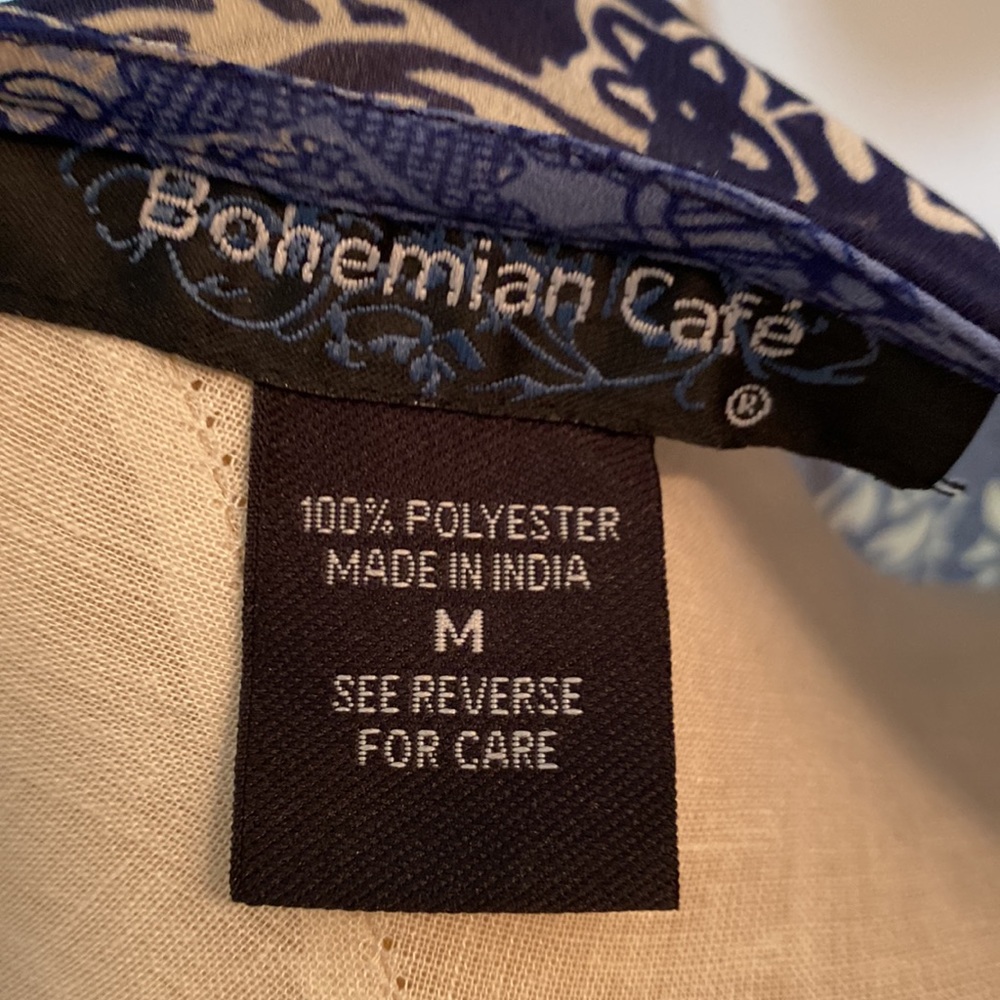 ❤️Bohemian Cafe Blouse Navy Blue Off White With Lacy Collar Never Worn Size M - Picture 6 of 7